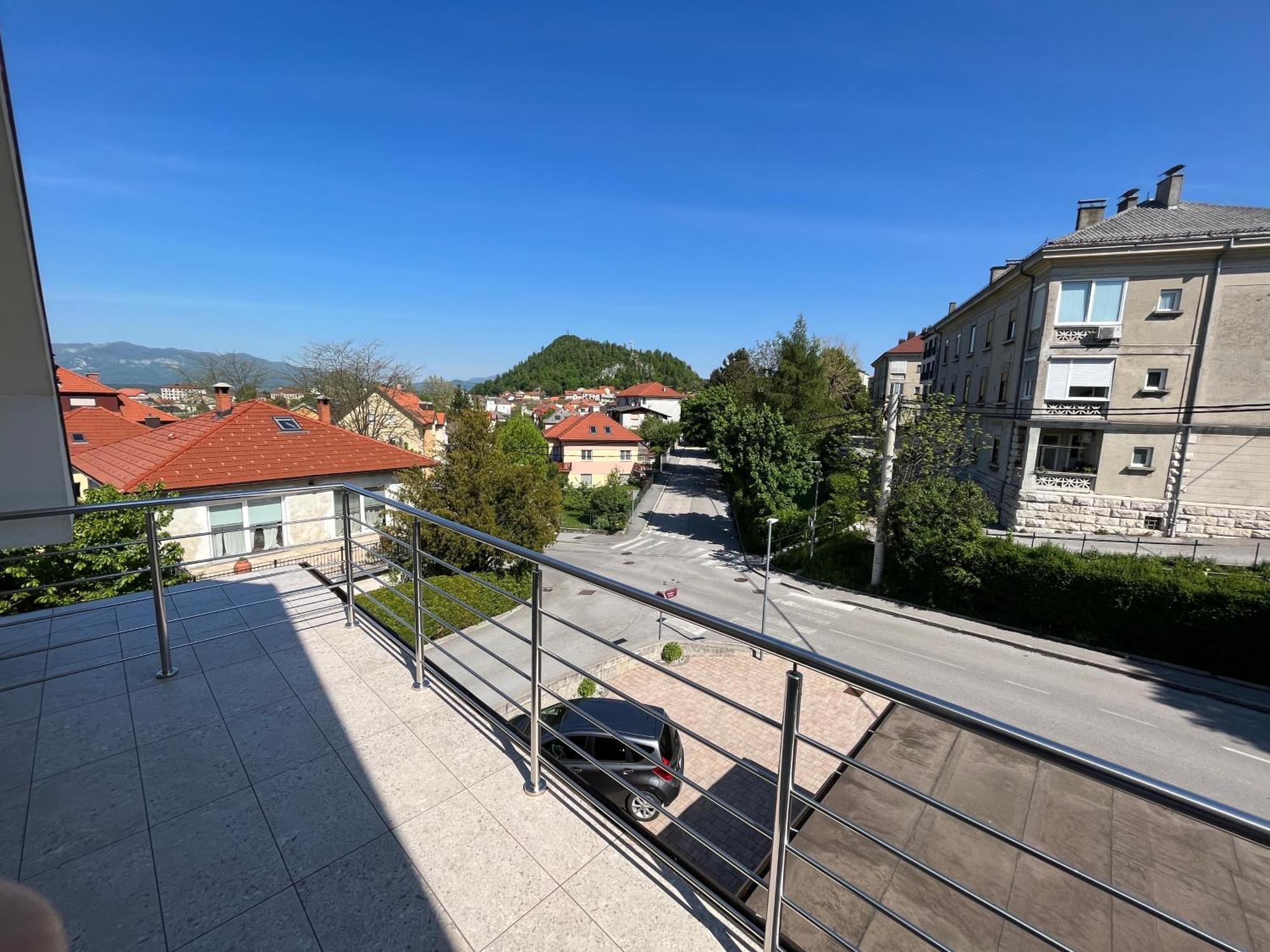 Apartma Azurre Postojna Exterior photo